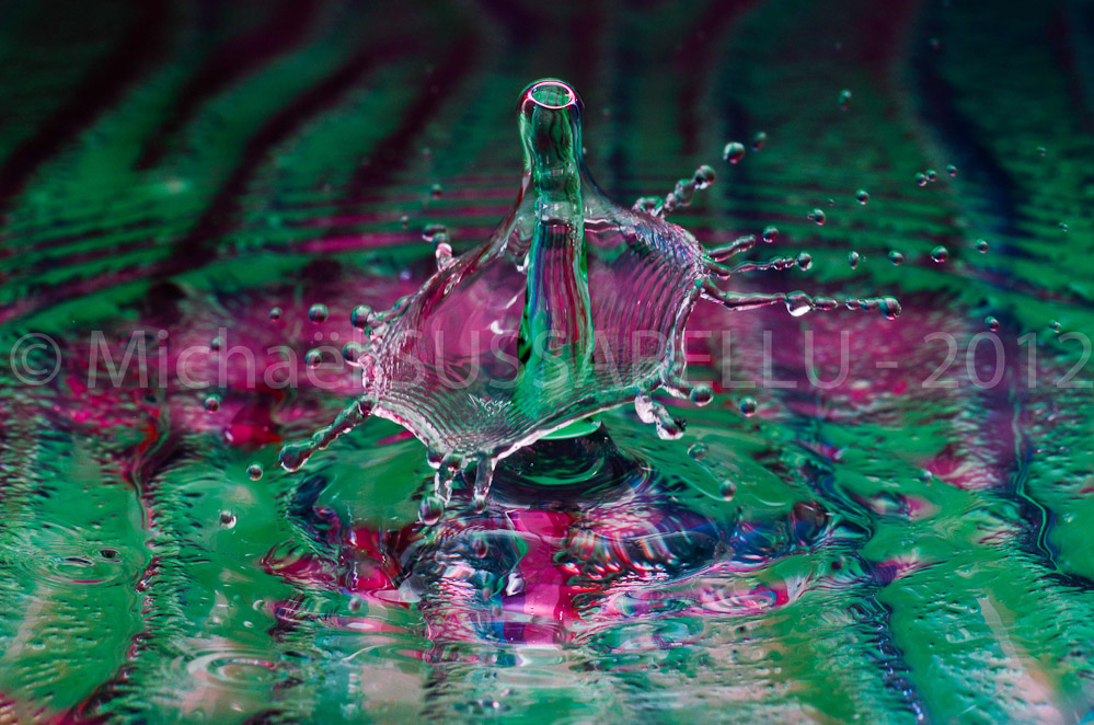 Photographie - Macro - Goutte d'eau - Collision de goutte - Water drop - Water collision - Water sculpture (224)